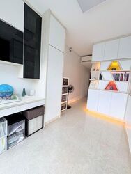 The Santorini (D18), Condominium #633823261